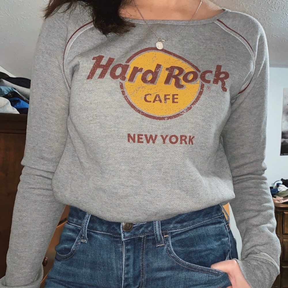 hard rock crewneck 🎸